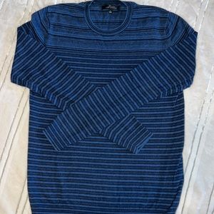 Marc Anthony men’s large sweater